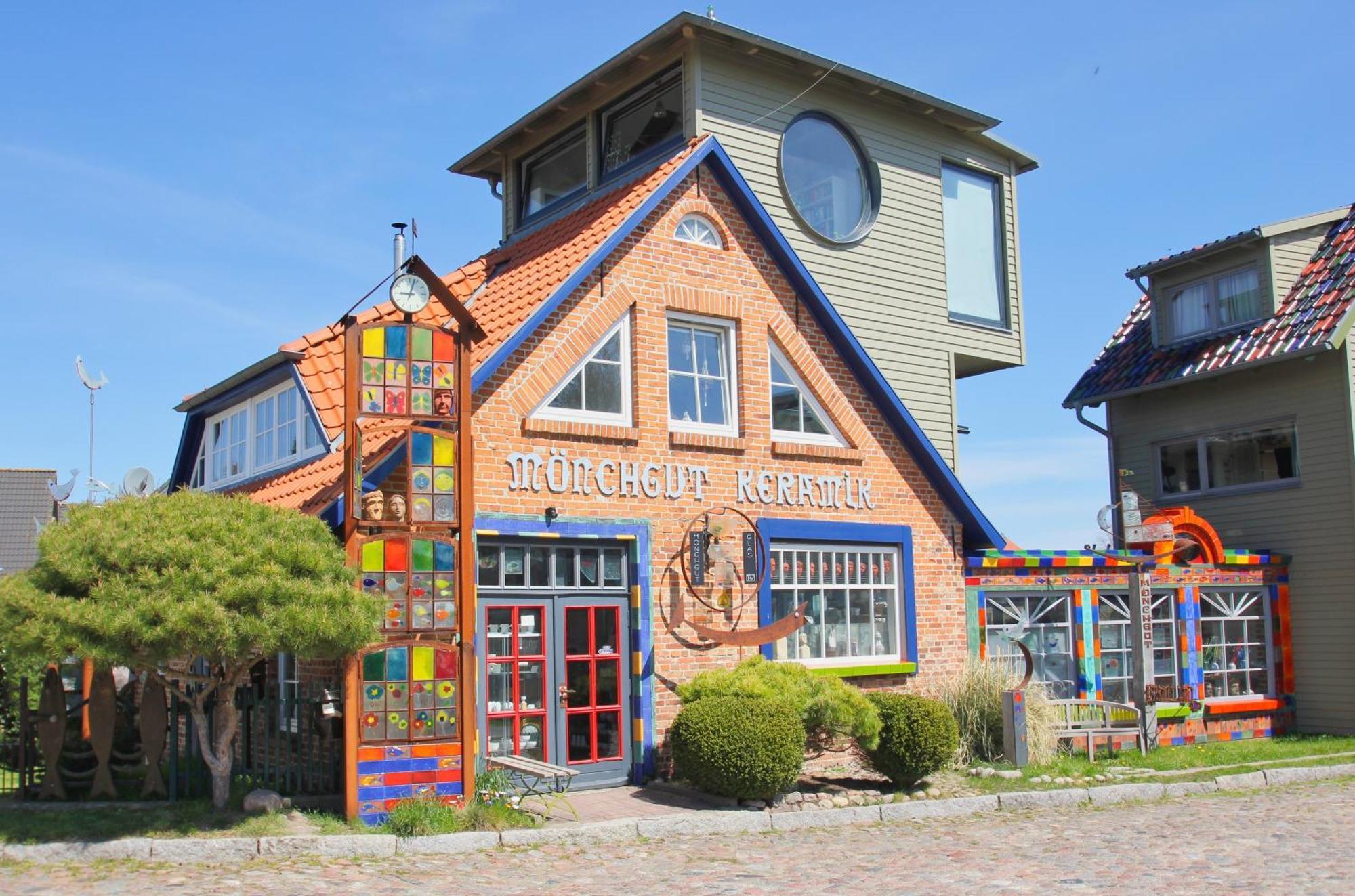 Ferienhaus Auszeit Fewo 03 - Dachterrasse, Ruhige Lage Middelhagen Esterno foto